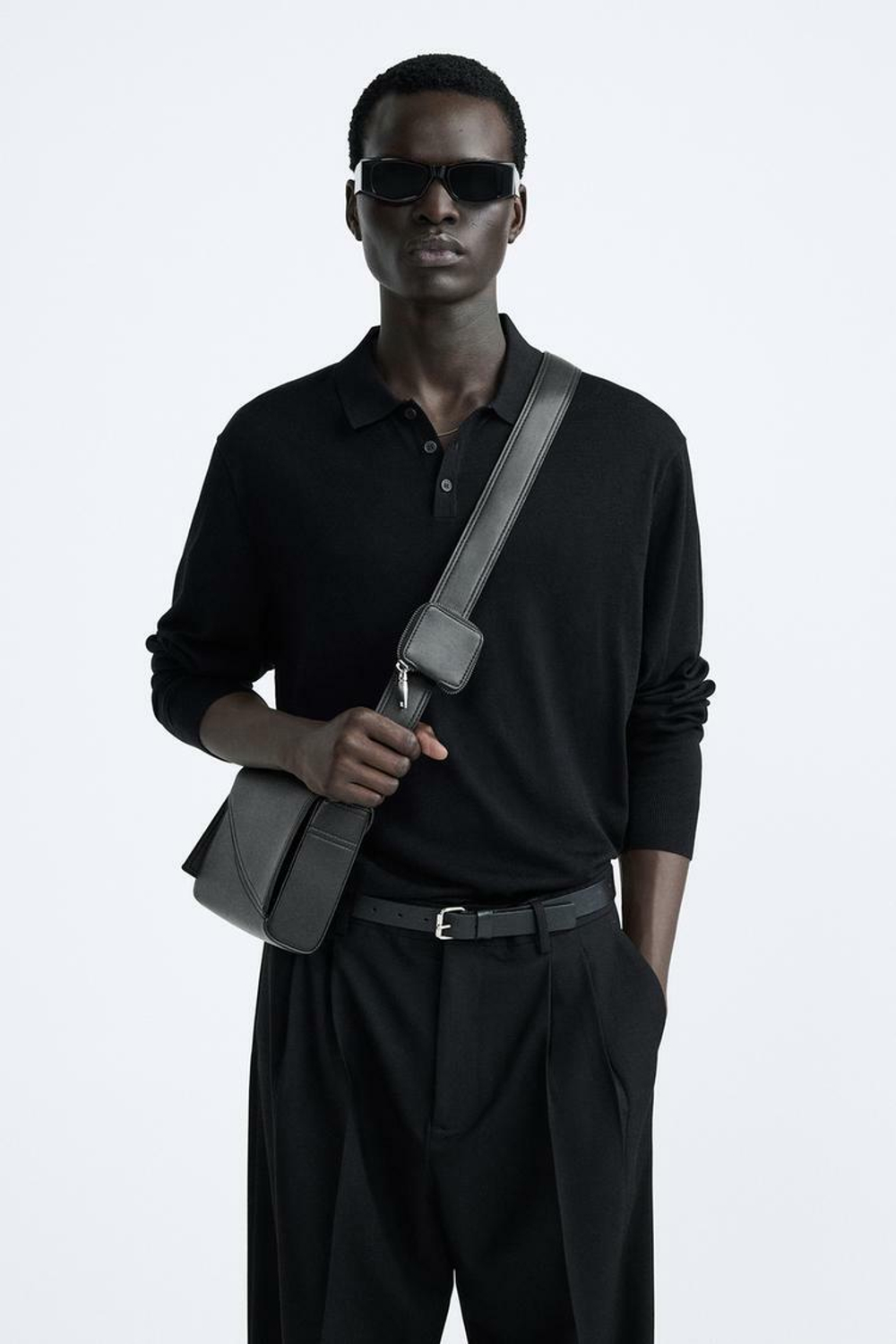 ZARA СУМКА С АСИММЕТРИЧНЫМ КЛАПАНОМ, ЧЕРНЫЙ