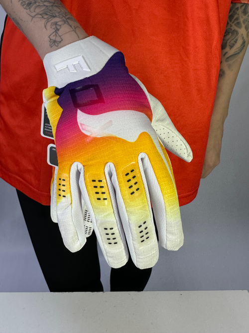 Перчатки FOX