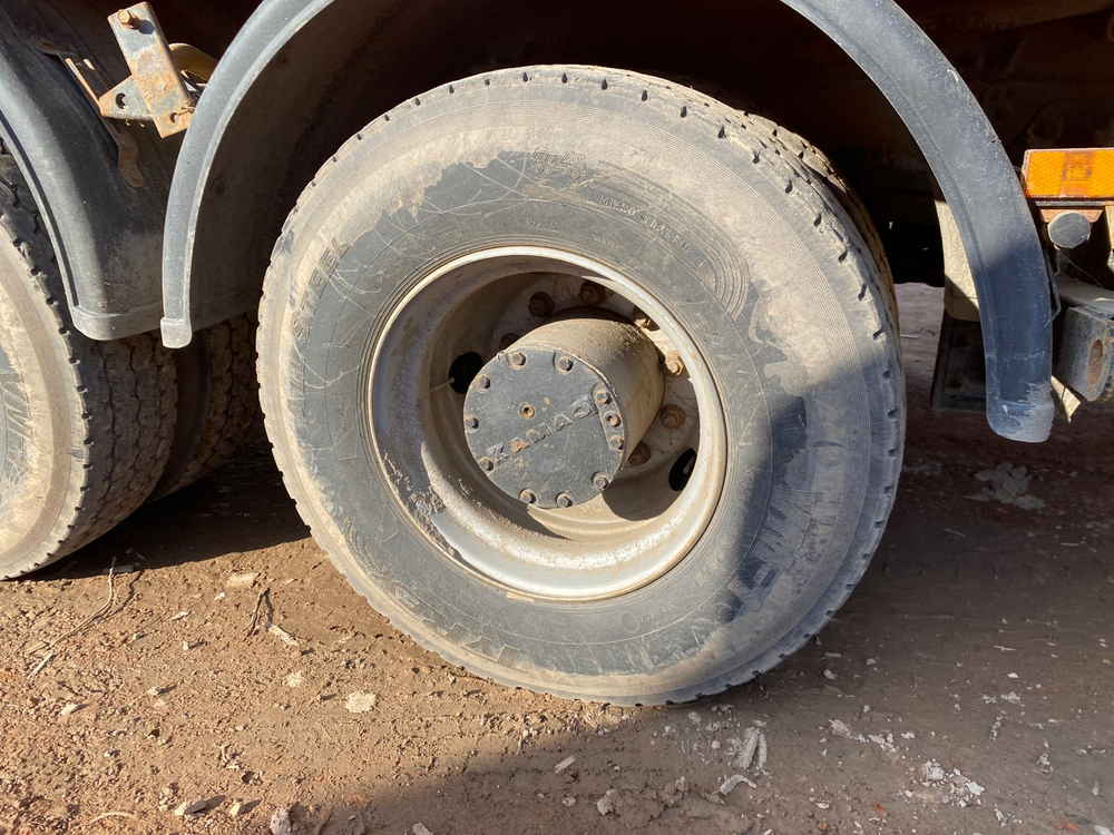 СмолМаш СДК* на шасси КамАЗ 6520 6x4 КДМ СДК-6520( Дизель, 8,9л. 390лс)