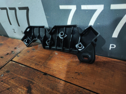 Кронштейн решетки радиатора правый Kia Sportage 5 (NQ5) 21-нв Б/У Оригинал 86356P1EA0