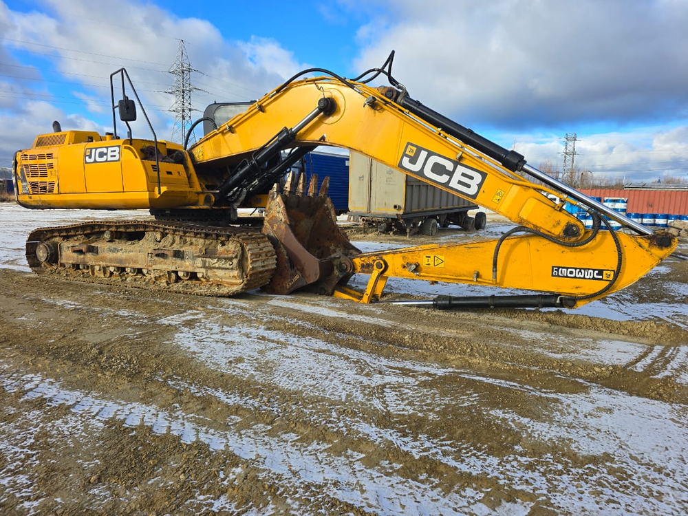 JCB JS 305 Экскаватор JS 305	(Дизельный, 7,2 л, 224 л.с., АТ)