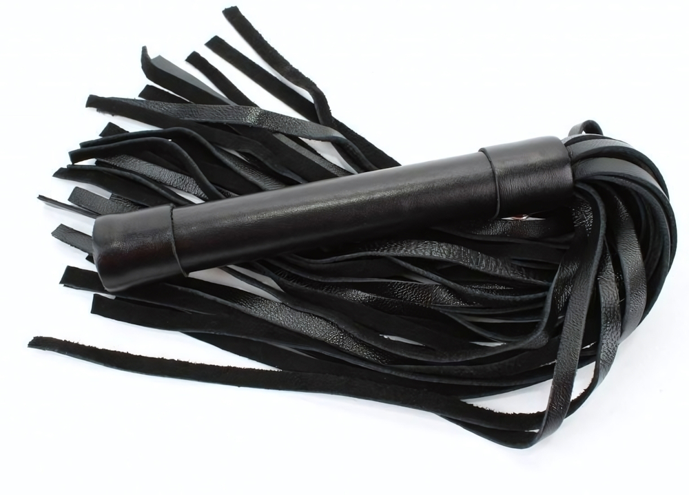 Чёрная плеть из нежной кожи - 45 см. (Цвет: черный)