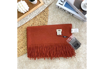 Шарф/Палантин UGG Рыжий