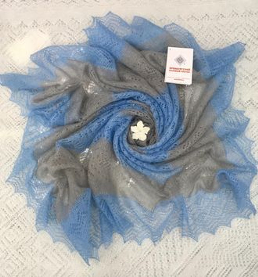 Оренбургский пуховый платок-паутинка АИ100-04/03 голубой/серый