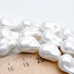 "Майорка" барочная, цвет белый, размер около 14*11 мм, цена за набор 6 шт