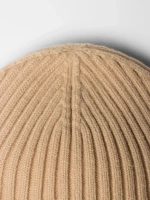 Шапка для девочки на осень