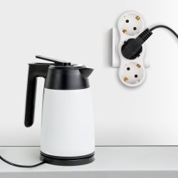 Разветвитель электрический ЭРА SPx-3e-W на 3 розетки с заземлением 16А белый | Тройники