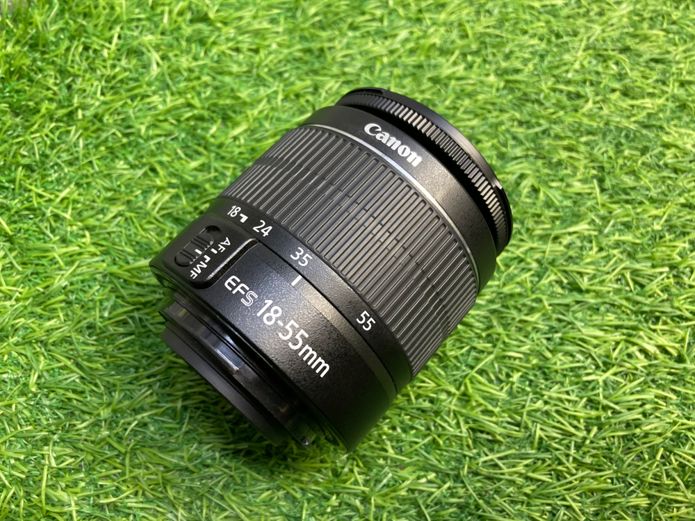 Canon EOS 1100D Kit 18-55mm IS II (10 кадров)