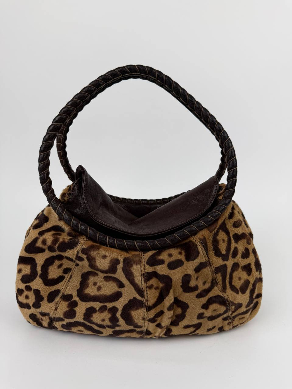 Сумка Valentino Garavani Leopard Pony Hair Leather Shoulder Bag Beige