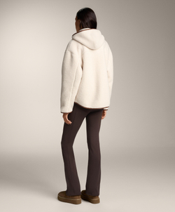 Oysho Куртка из искусственной овчины с капюшоном, экрю