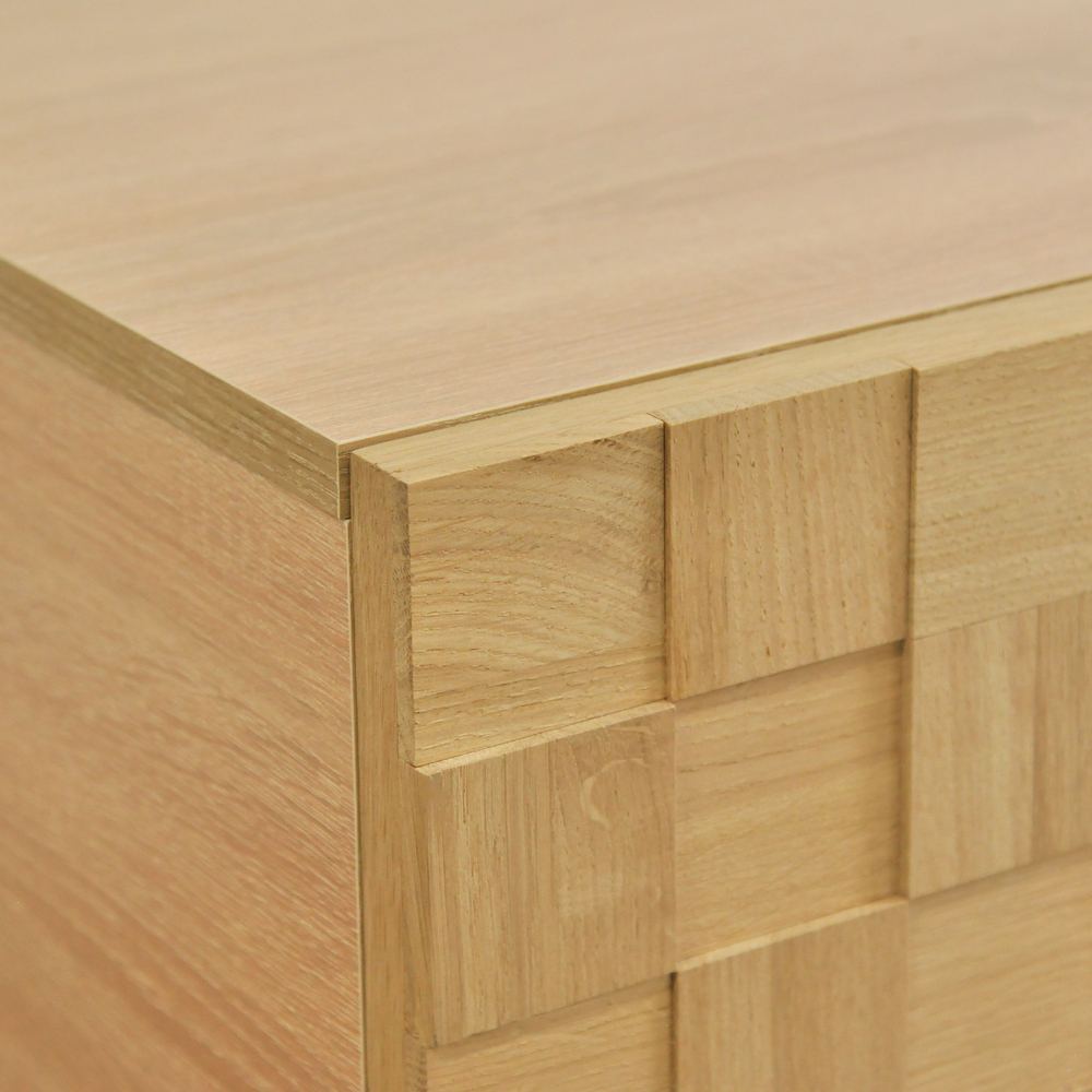 Тумба под телевизор 108х43х43, Лоред, дизайнерская для тв, фасады из дуба, на металлических ножках, в стиле лофт, массив дуба, Dipriz