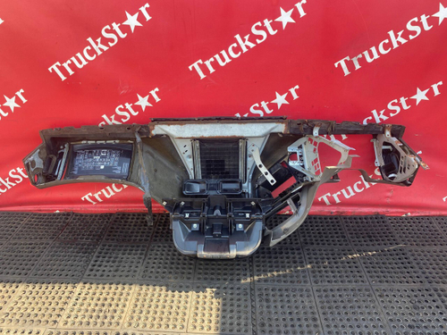 Торпеда салона кабины