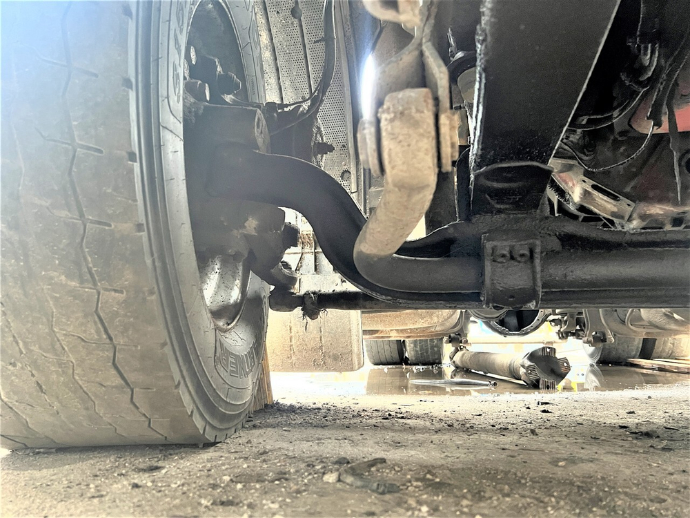 Балка передняя в сборе