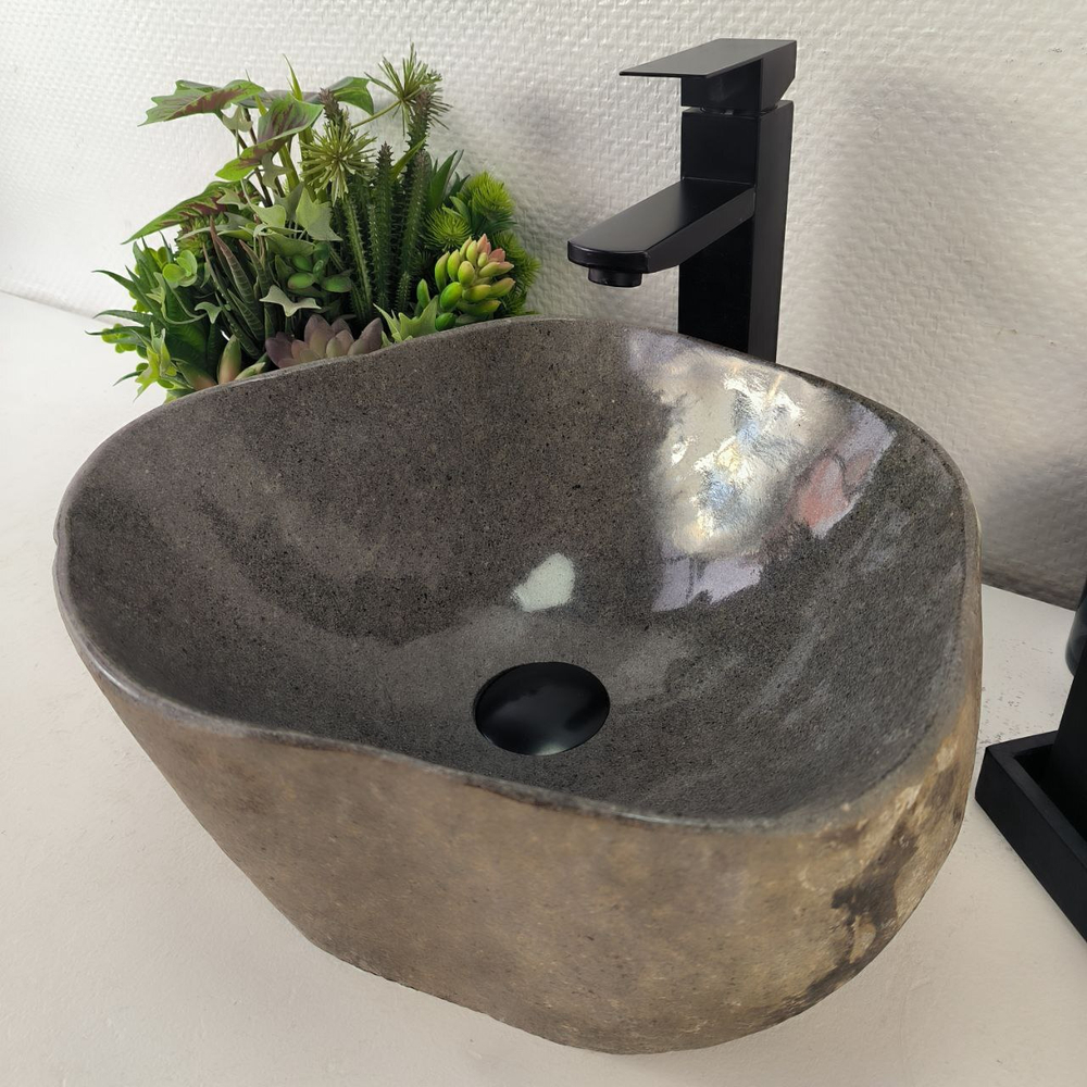 Раковина из речного камня RS-64991 40*36*15 0860