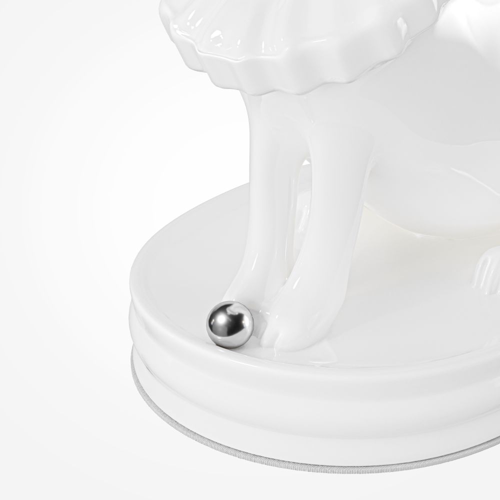 Настольная лампа светодиодная Maytoni   MOD477TL-L5W3K