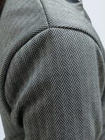 20842 Костюм женский (брюки-палаццо и бомбер) черный в елочку жаккард (52)