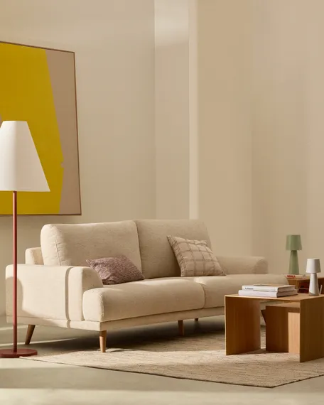 Трехместный диван Karin, белый шенилл, ножки из массива бука, 231 см