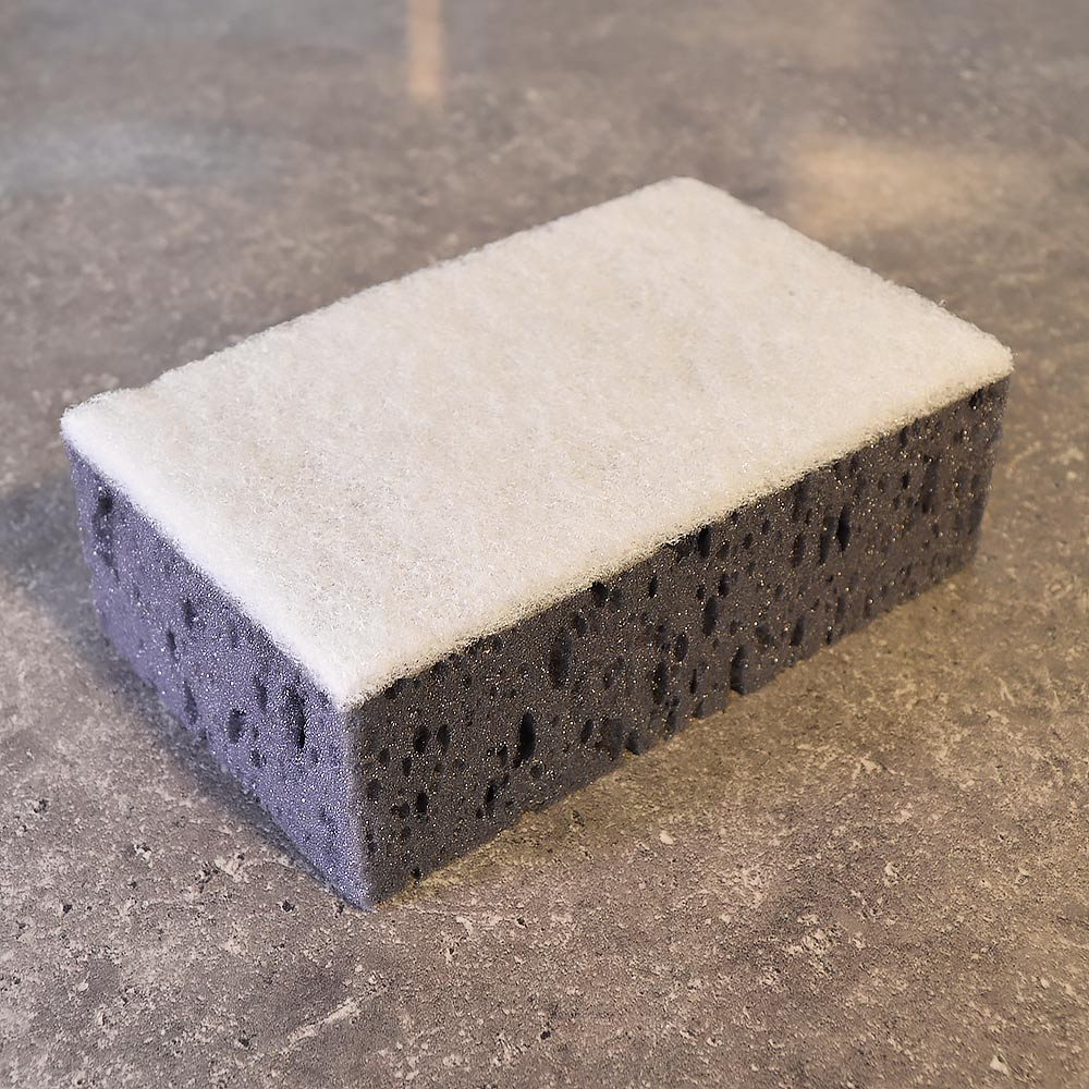 Губка автомобильная с абразивным слоем