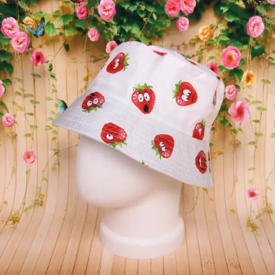 Панама «ЛЕТОиМОРЕ» - Клубнички», цвет белый, р. 58