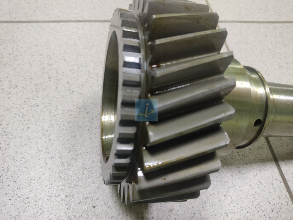 Вал первичный 239.1701027-10