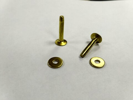 Заклепка латунная