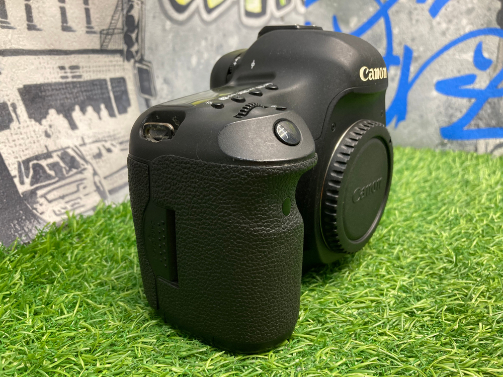 Canon EOS 5D Mark III 31.000 кадров