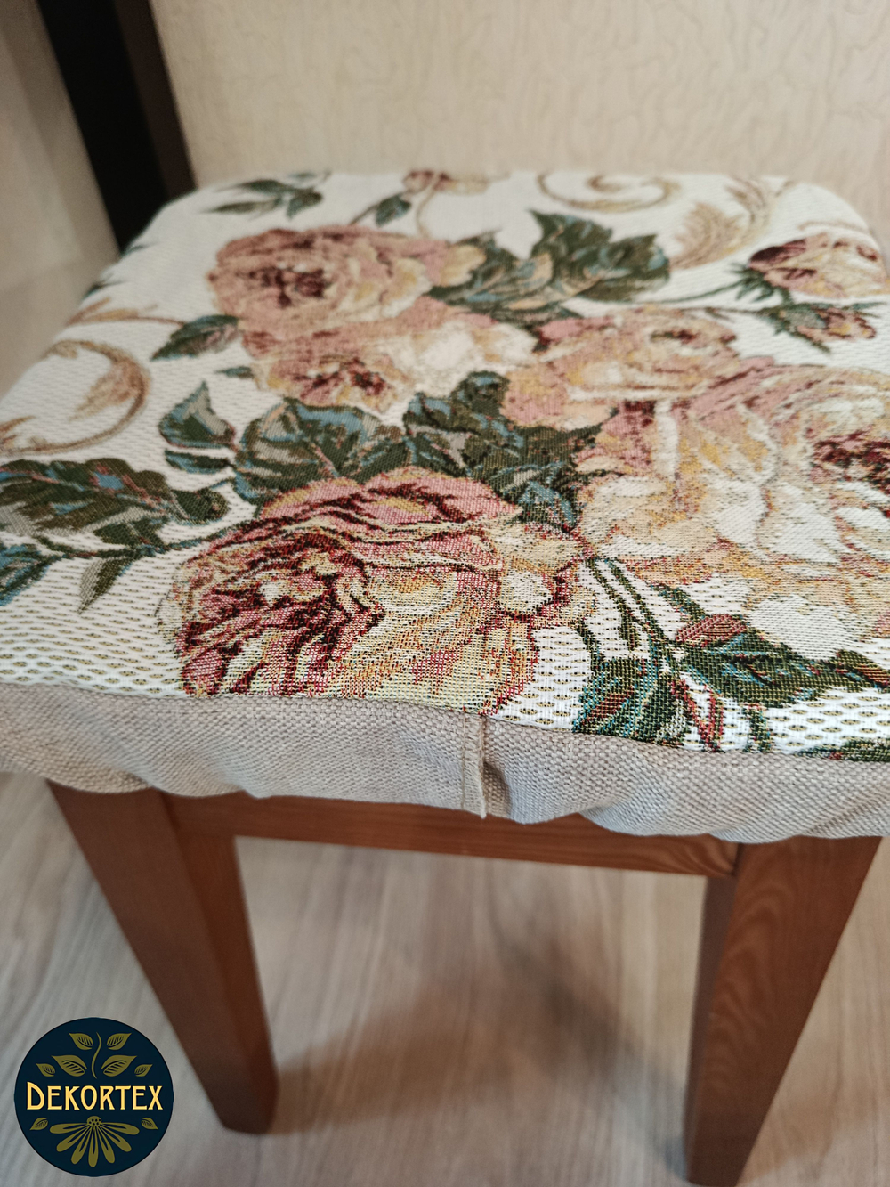 Набор чехлов на табурет из гобелена Розарий (33х33 см) - 2шт