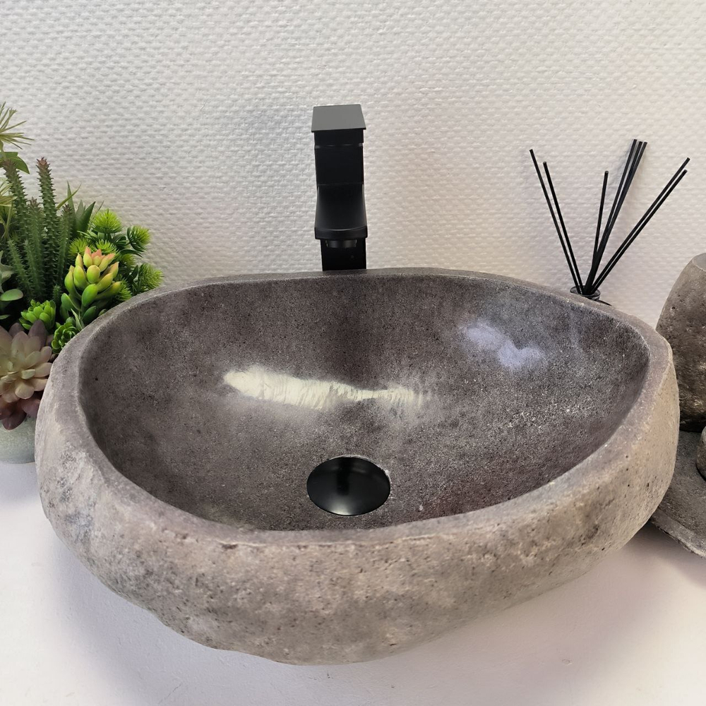 Раковина из речного камня RS63337 (47*35*16) 0122