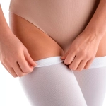 Чулки антиэмболические Интекс с резинкой на силиконовой основе 2 класс компрессии белый размер L