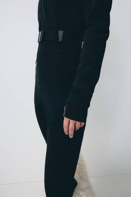 H&M Водоотталкивающий горнолыжный комбинезон, черный