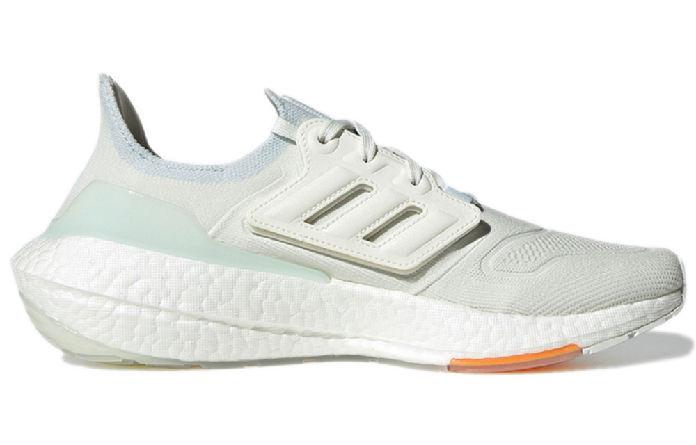 Кроссовки Adidas Ultraboost 22