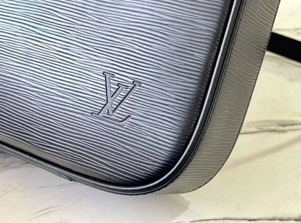 Портфель Louis Vuitton