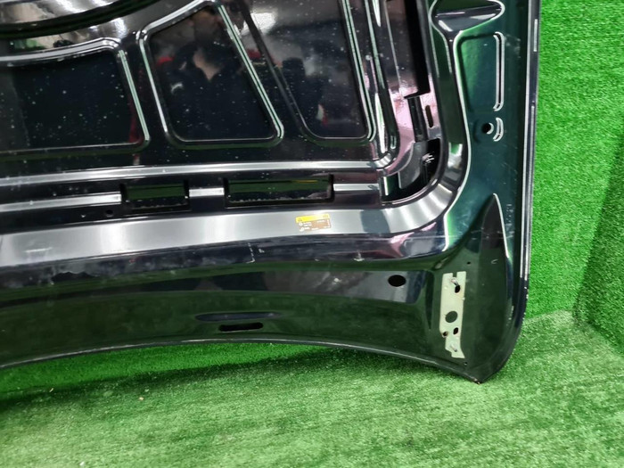 Капот VW Touareg 3 (2018-н.в.)