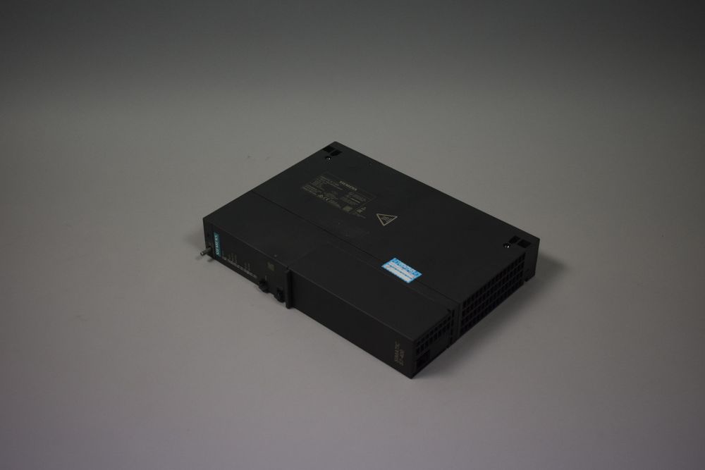 SIEMENS 6ES7405-0KR02-0AA0