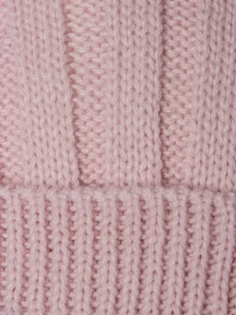 Шапка для девочки на завязках осенняя