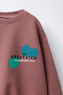 ZARA ТОЛСТОВКА С ПРИНТОМ, ПУДРОВО-РОЗОВЫЙ