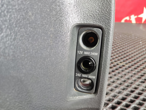 Панель приборная левая