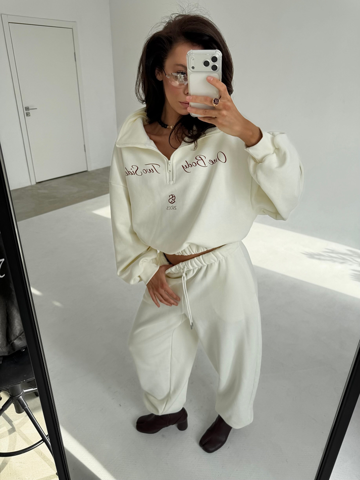 Брюки спорт кремовые