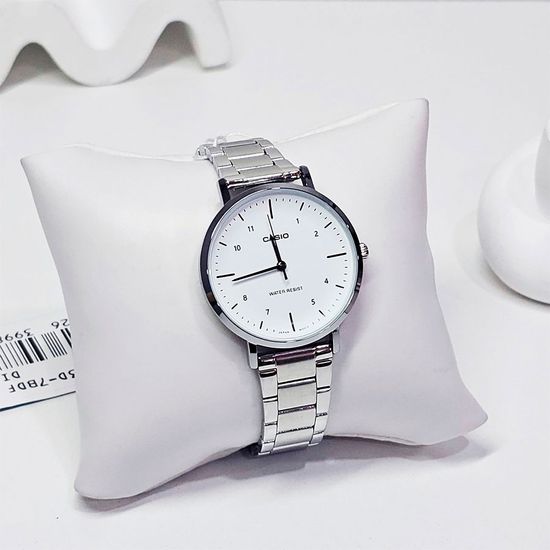 Наручные часы Casio LTP-VT03D-7B