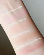 UNLEASHIA Sisua Butter Waffle Dough Blusher - Сияющие кремово-муссовые румяна