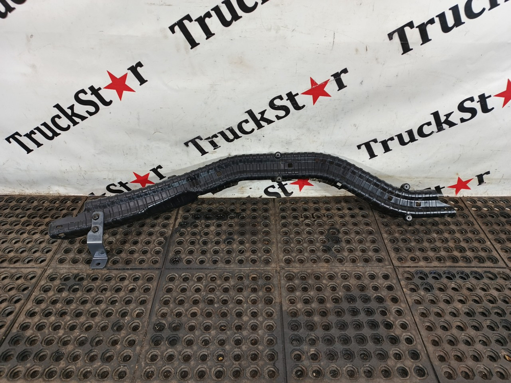 Кожух проводки шасси 2023г.