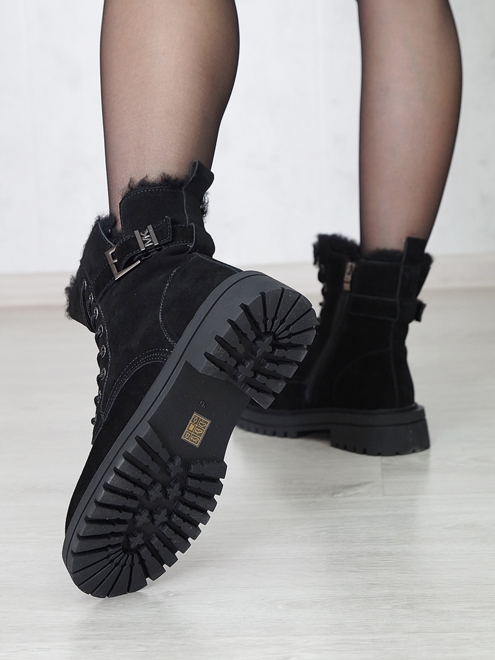 Ботинки женские зимние