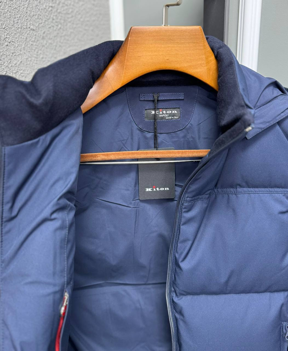 Безрукавка Kiton