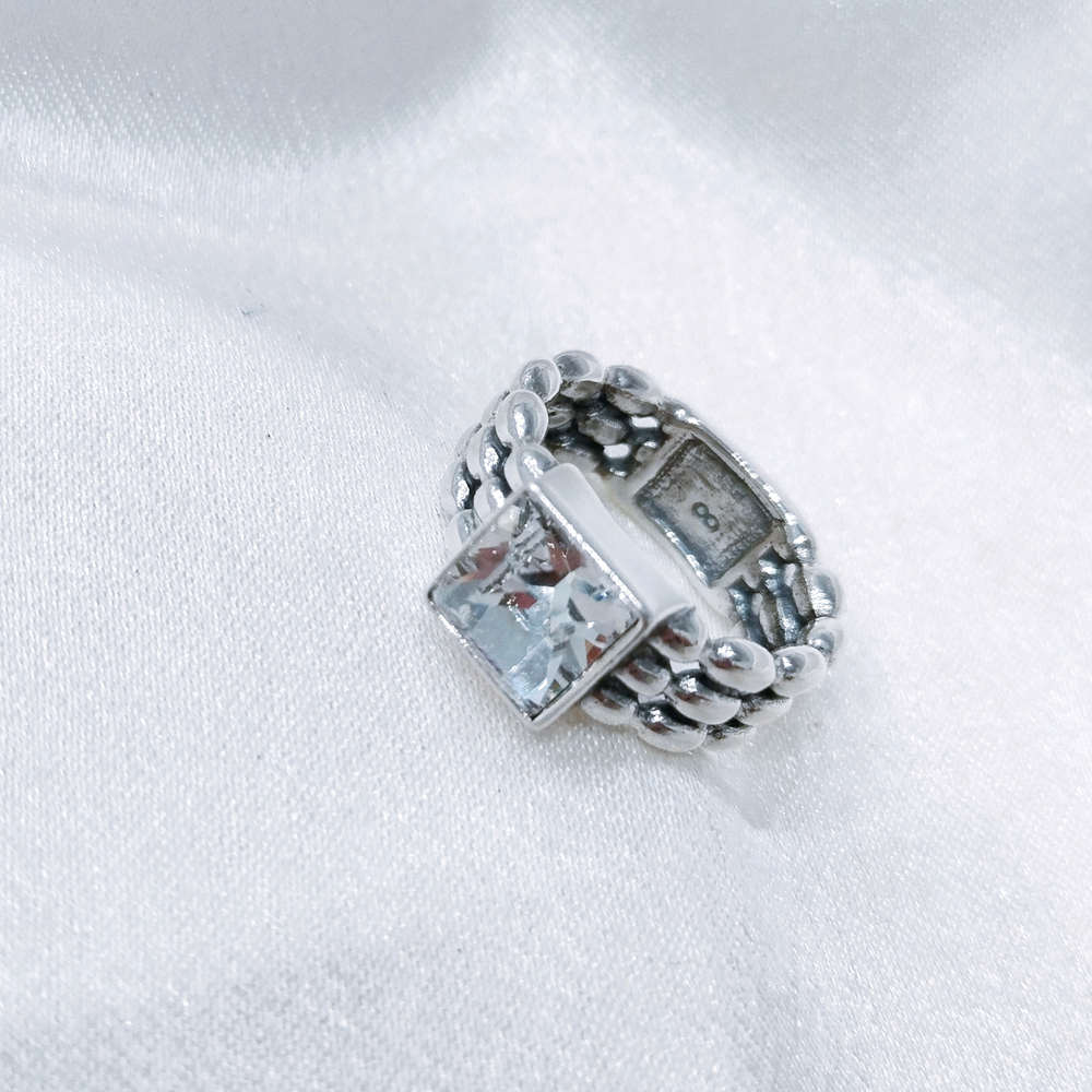 "Авенсис" кольцо в серебряном покрытии из коллекции "Форсаж" от Jenavi