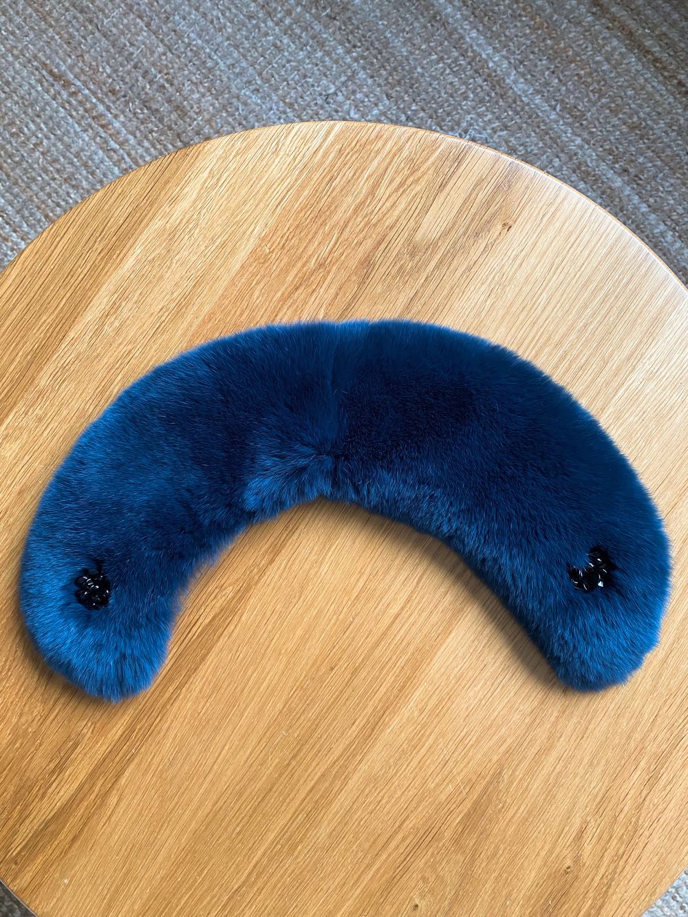 Новый меховой воротник Yves Salomon