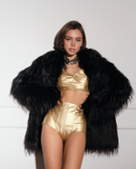 Шуба из эко-меха страуса черная