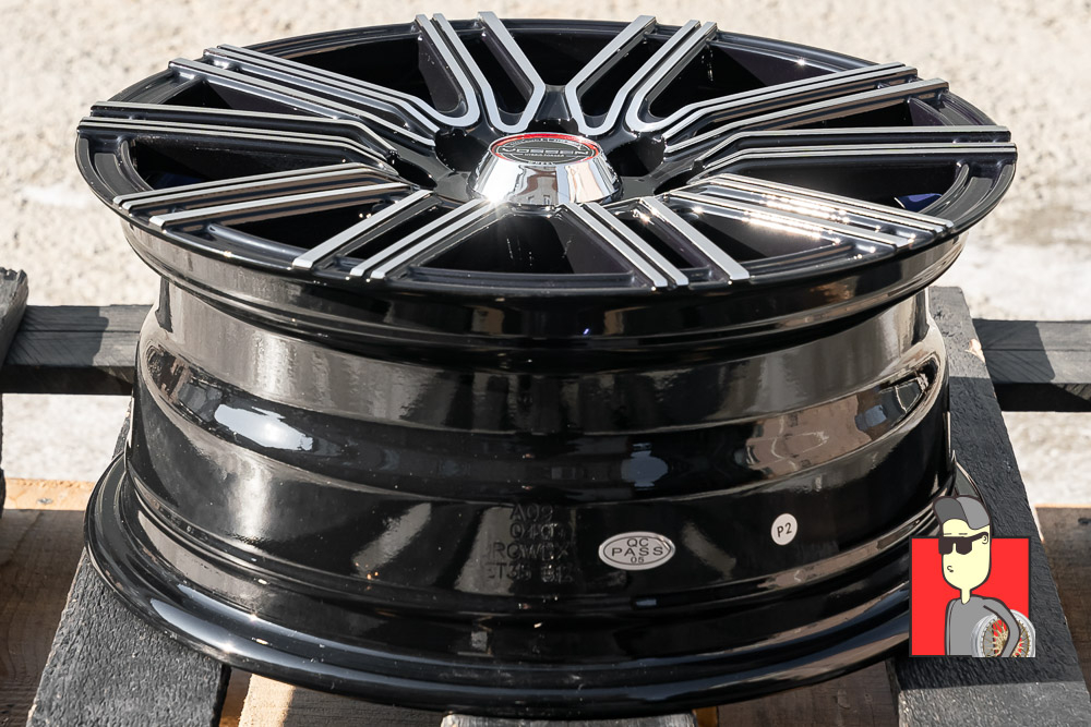 Комплект дисков Vossen YL8819 14x6 et35 4x100/4x114.3