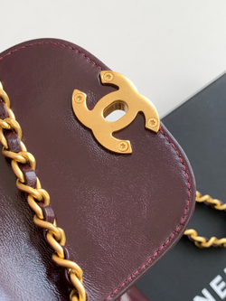 Chanel Kelly Mini 19 cm