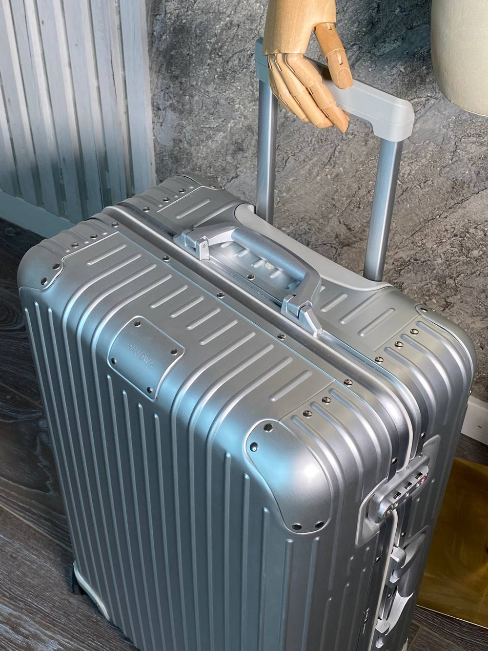 Чемодан Rimowa