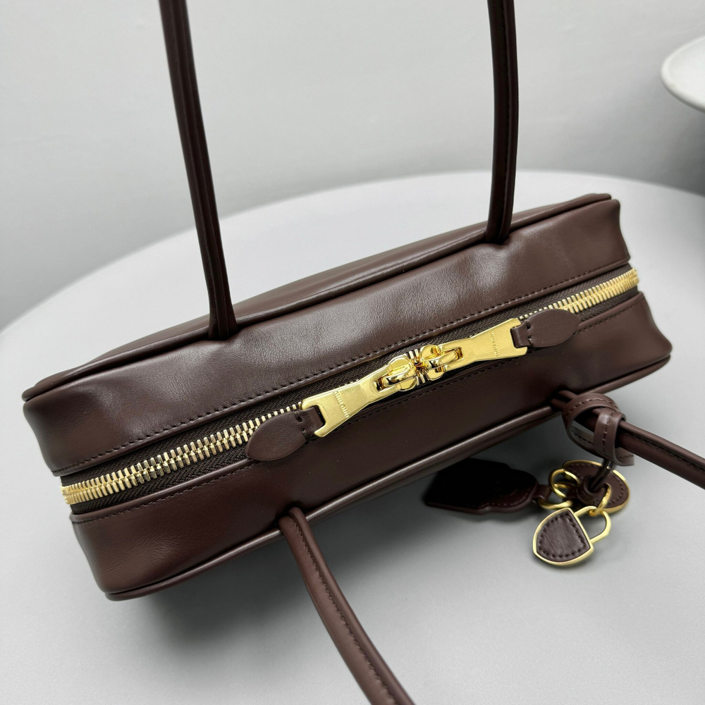 Miu Miu Beau Small Bag 28 cm